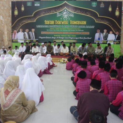 Safari Dakwah RMI PWNU Jawa Barat di Pondok Pesantren Darurrohmah Menguatkan Dakwah Aswaja An-Nahdliyah di Bumi Cirebon