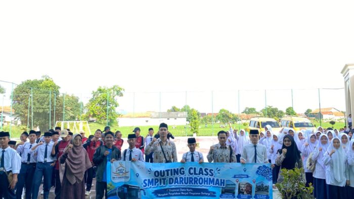 Santri SMP IT Darurrohmah Belajar Langsung Dunia Media dan Budaya dalam Outing Class Inspiratif