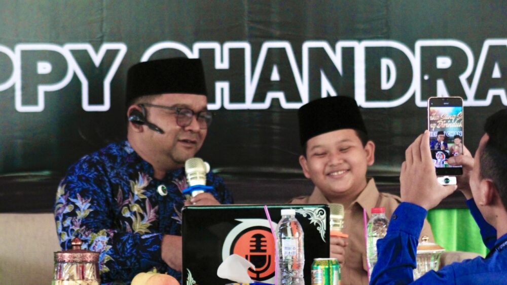 Seminar Motivasi “Speak with Power”: Membangun Generasi Darurrohmah yang Tangguh dalam Berkomunikasi
